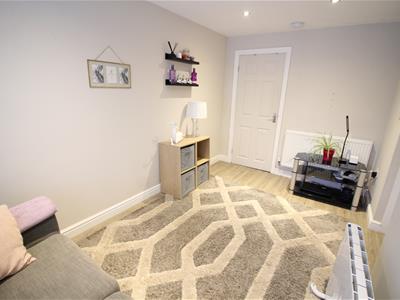 Sitting Room/Bedroom
